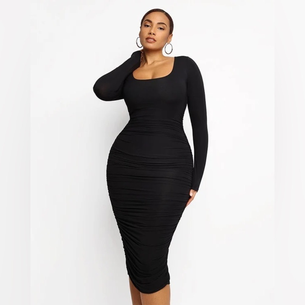 NWT Shapellx Smooth Ruched Shaping Dress
